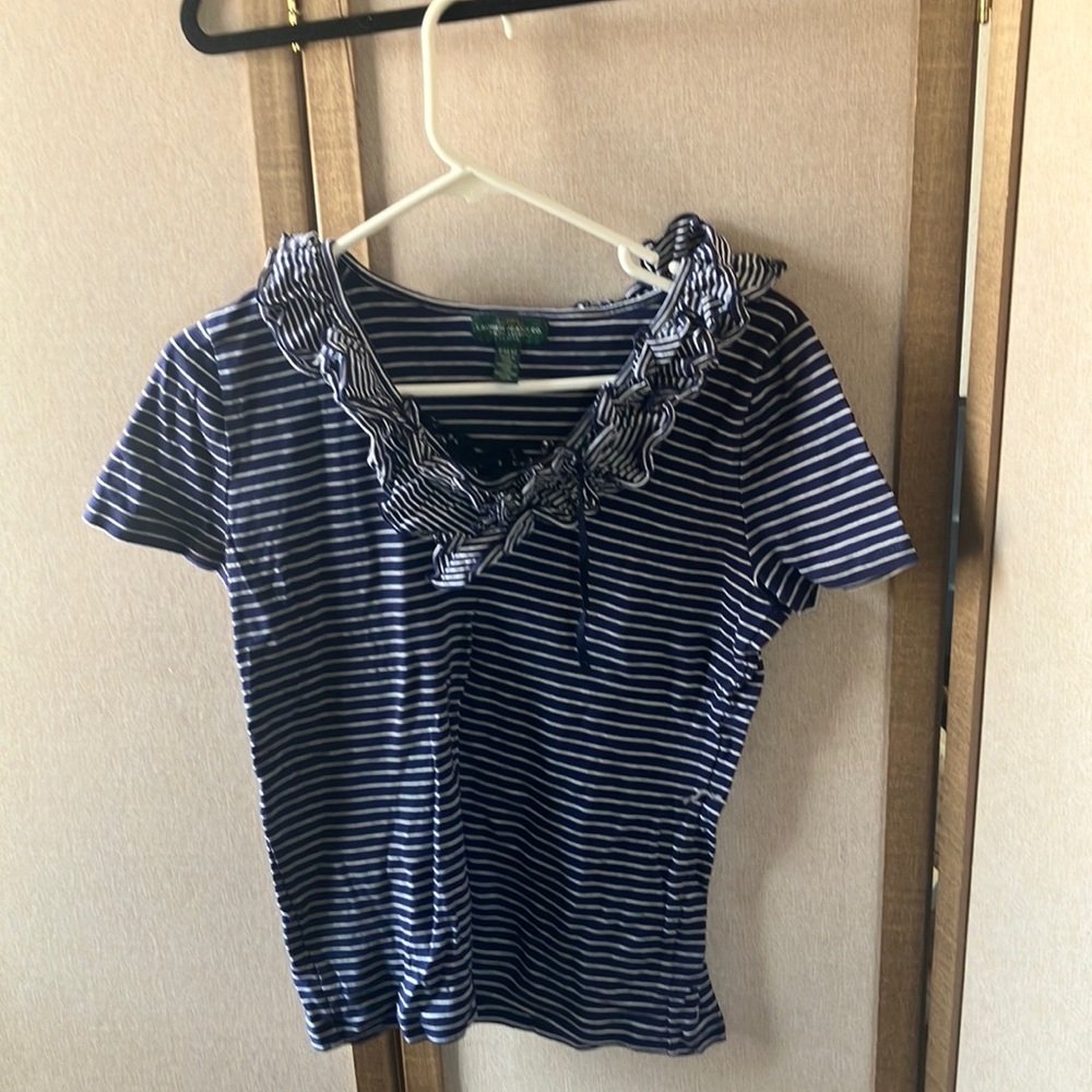 FINAL MARKDOWN Lauren jeans Striped Navy and White Ruffle Top petite medium